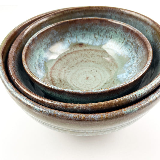 Nesting Bowls