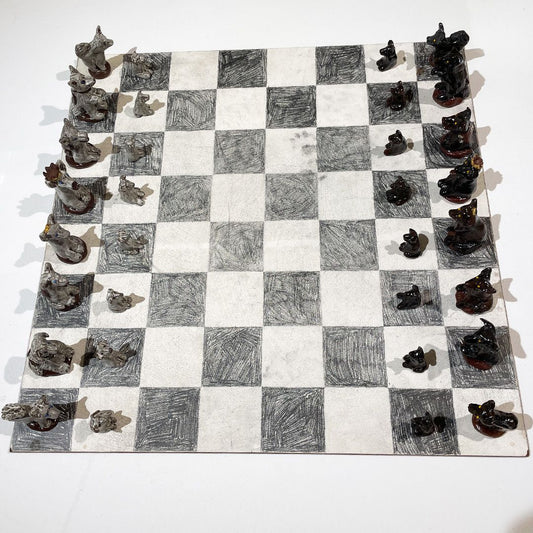 Rival Dogs: Yukon Clay Chess Set