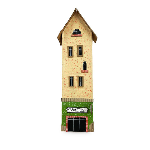 Tiny cardboard house N10