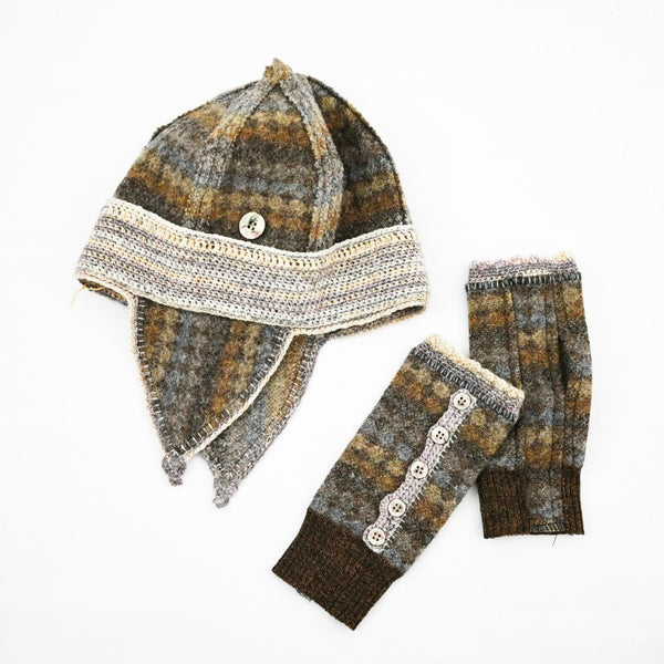 Brown Hat & Handwarmer Set