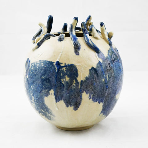 Handmade Ceramic Moon Planter — Anayansi Artworks